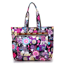 Load image into Gallery viewer, Floral Shopping Bag